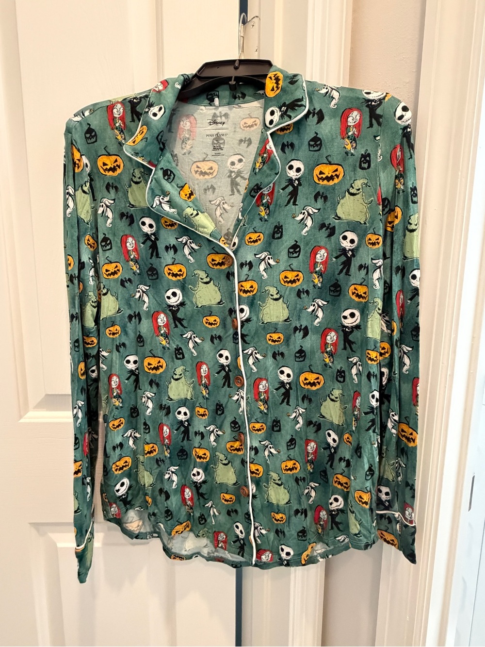 Posh Peanut Disney Nightmare Before Christmas Women’s Pajama Set Size Medium - Picture 1 of 9